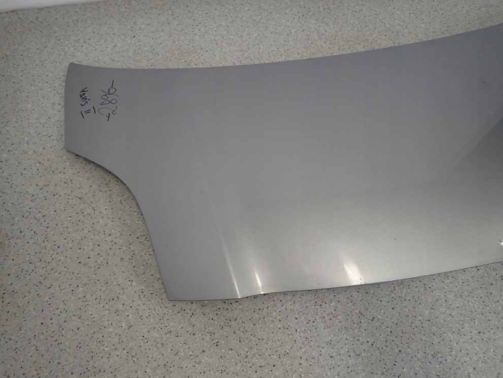 TOYOTA YARIS II 06-11 MASKA POKRYWA SILNIKA 1F8 2/10