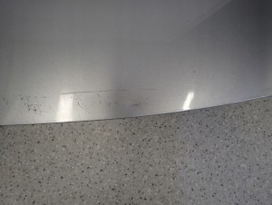 TOYOTA YARIS II 06-11 MASKA POKRYWA SILNIKA 1F8 5/10 MINIATURA