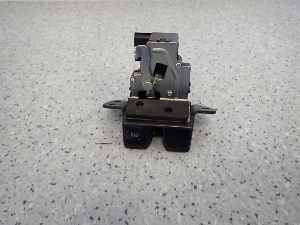 HYUNDAI IX20 09- VENGA SOUL ZAMEK KLAPY BAGAŻNIKA 5/8