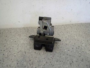 HYUNDAI IX20 09- VENGA SOUL ZAMEK KLAPY BAGAŻNIKA 7/8 MINIATURA