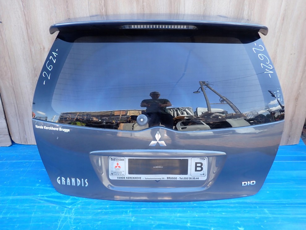 MITSUBISHI GRANDIS 03-11 KLAPA BAGAŻNIKA SZYBA A72 1/10