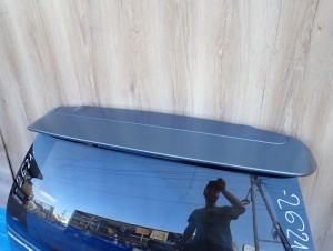 MITSUBISHI GRANDIS 03-11 KLAPA BAGAŻNIKA SZYBA A72 5/10 MINIATURA