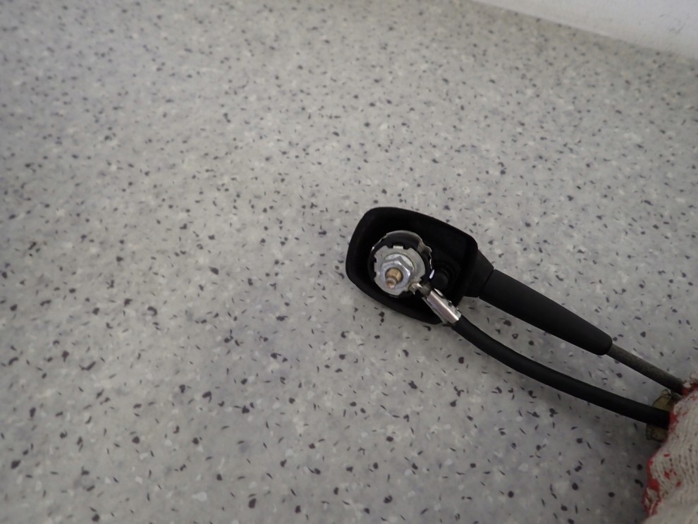 TOYOTA AYGO 05- ANTENA DACHOWA BAT PRZEWÓD 5/6