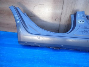 NISSAN MICRA K12 5D 03-10 PRÓG PRAWY 4/8 MINIATURA