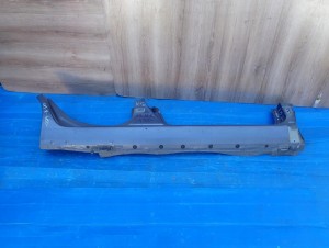 NISSAN MICRA K12 5D 03-10 PRÓG PRAWY 5/8 MINIATURA