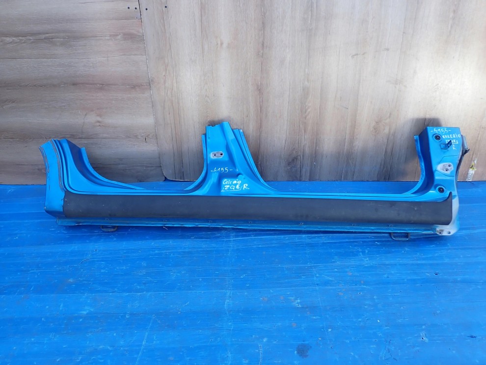 SUZUKI CELERIO 14-19 PRÓG PRAWY ZQE 1/9