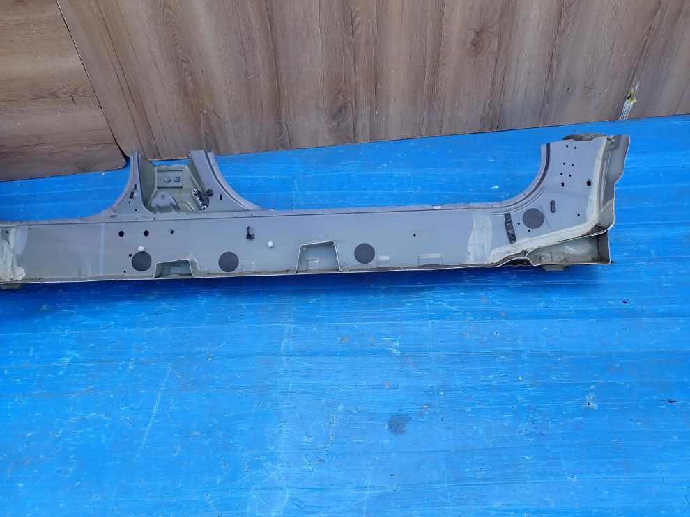 NISSAN NOTE E11 06-11 PRÓG LEWY B52G 7/9