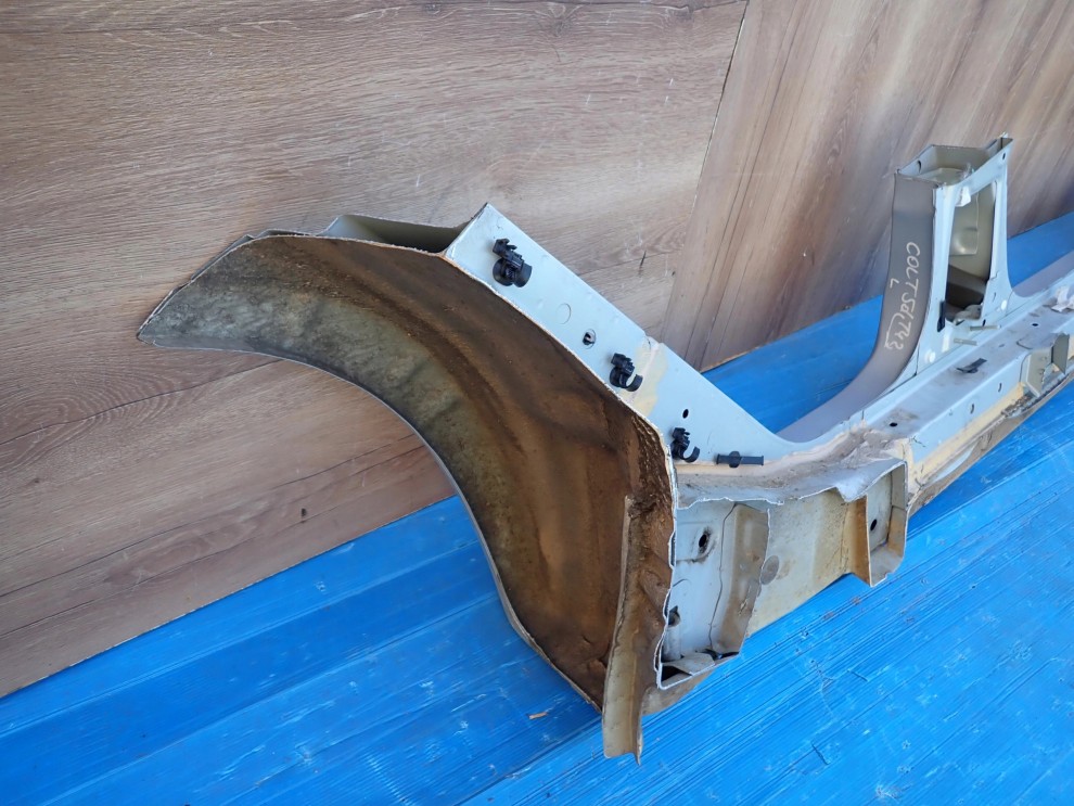 MITSUBISHI COLT 04-12 5d PRÓG LEWY 13/14