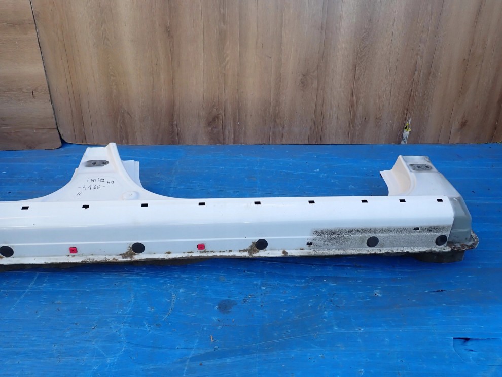 HYUNDAI I30 HATCHBACK 07-11 PRÓG PRAWY 8/11