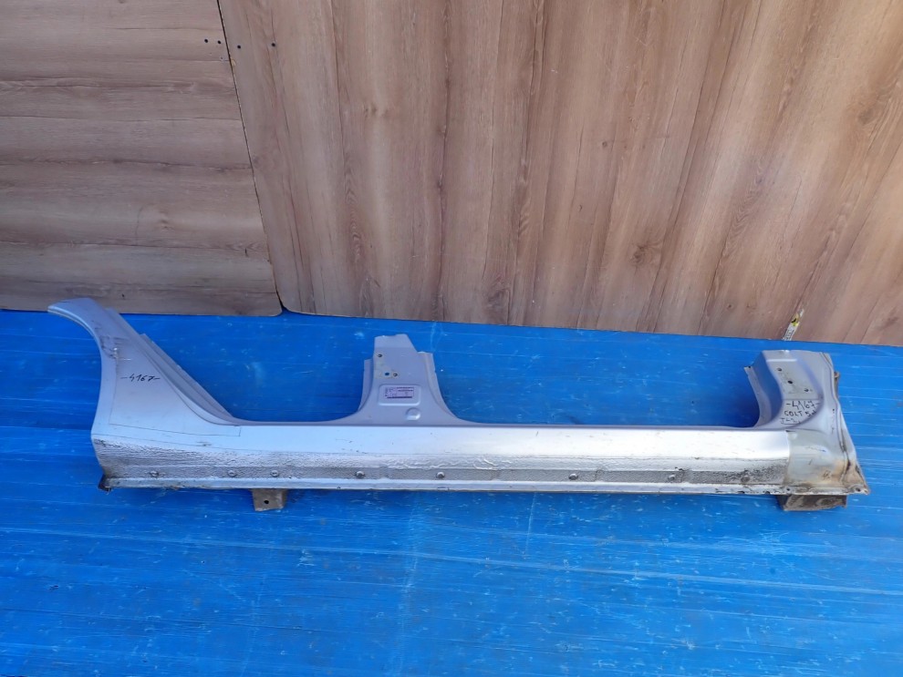 MITSUBISHI COLT 04-12 5d PRÓG PRAWY 1/15