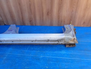 MITSUBISHI COLT 04-12 5d PRÓG PRAWY 8/15 MINIATURA