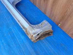 MITSUBISHI COLT 04-12 5d PRÓG PRAWY 9/15 MINIATURA