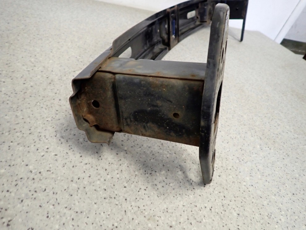 KIA SOUL I 09- BELKA ZDERZAKA PRZEDNIEGO 11/12