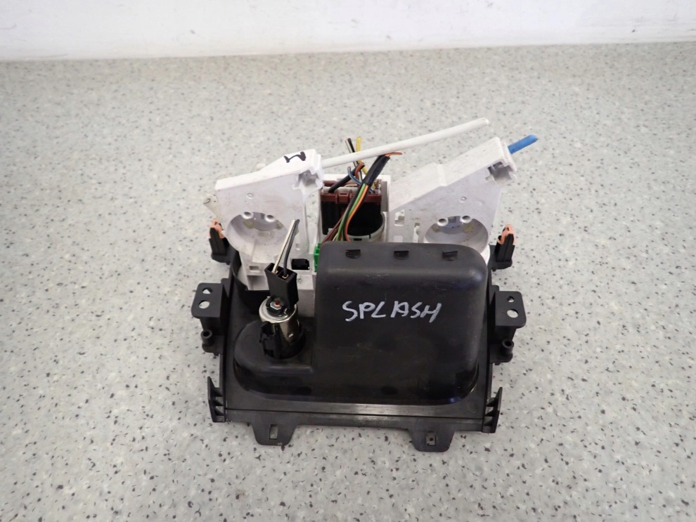 SUZUKI SPLASH 09-14 PANEL STEROWANIA NAWIEWEM 4/4