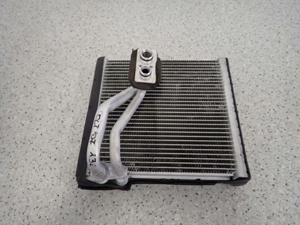 MITSUBISHI COLT 04-12 PAROWNIK KLIMATYZACJI 3/7