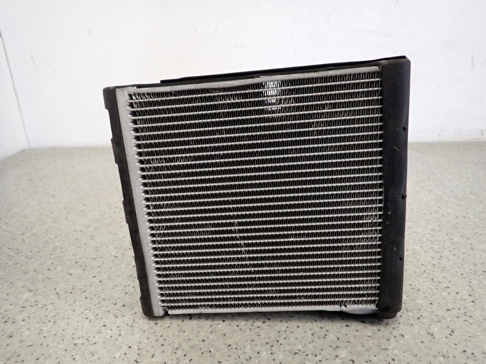 MITSUBISHI COLT 04-12 PAROWNIK KLIMATYZACJI 6/7