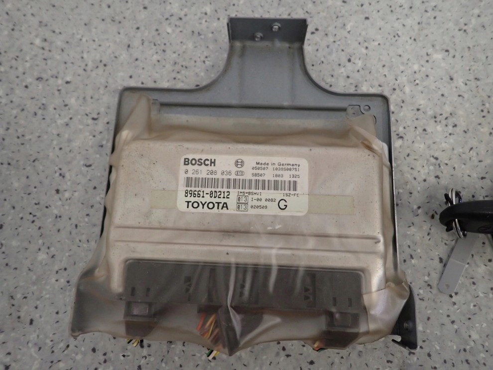 TOYOTA YARIS I 03- 1.0 FR ZESTAW STARTOWY KOMPUTER STACYJKA 2/9