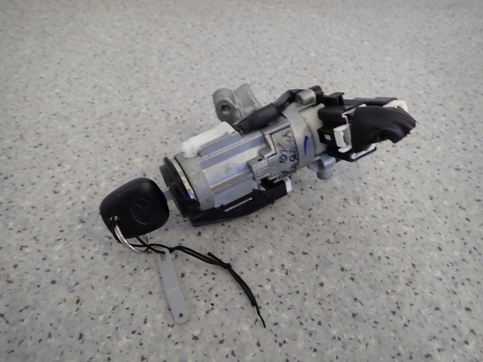 TOYOTA YARIS I 03- 1.0 FR ZESTAW STARTOWY KOMPUTER STACYJKA 4/9