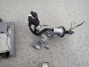 TOYOTA YARIS I 03- 1.0 FR ZESTAW STARTOWY KOMPUTER STACYJKA 5/9 MINIATURA