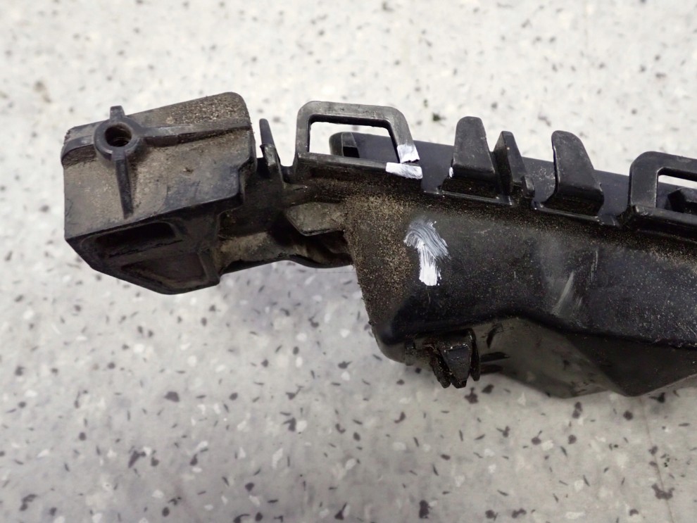 SUZUKI SPLASH 09-14 ŚLIZG ZDERZAKA PRZEDNI LEWY 3/5