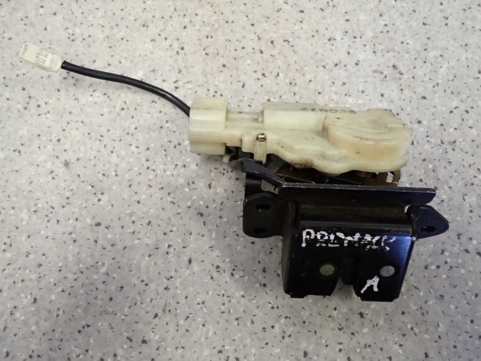 MAZDA PREMACY 99-05 ZAMEK KLAPY BAGAŻNIKA 1/5