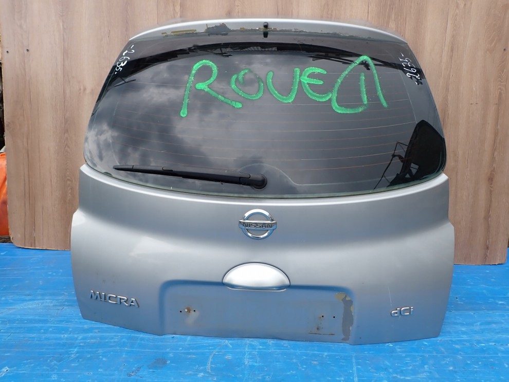 NISSAN MICRA K12 03- KLAPA BAGAŻNIKA SZYBA TYLNA KY0 1/8