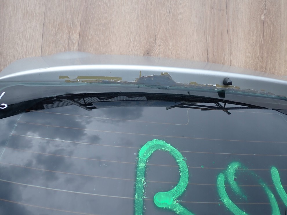 NISSAN MICRA K12 03- KLAPA BAGAŻNIKA SZYBA TYLNA KY0 7/8