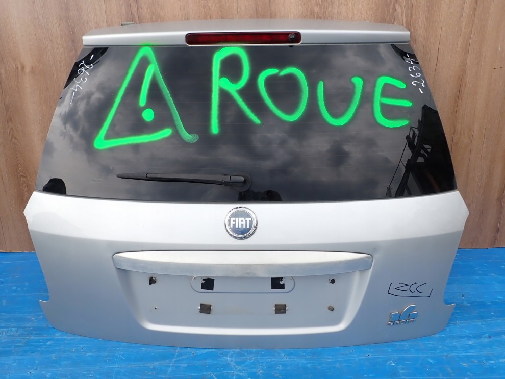 FIAT SEDICI 06-13 KLAPA BAGAŻNIKA SZYBA TYLNA ZCC 2/8