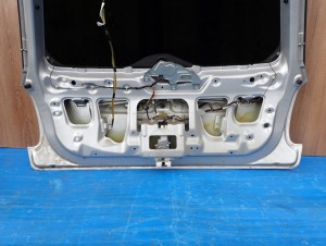 FIAT SEDICI 06-13 KLAPA BAGAŻNIKA SZYBA TYLNA ZCC 8/8 MINIATURA