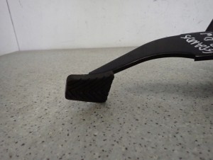 MITSUBISHI GRANDIS 2.0 DID 03-11 PEDAŁ HAMULCA 3/4 MINIATURA
