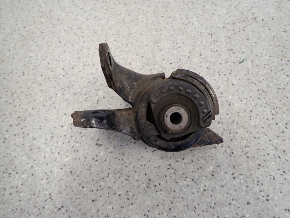 MAZDA 6 MAZDA6 GG 05-07 1.8i PODUSZKA SILNIKA LEWA 1/5