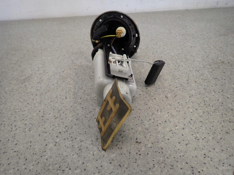 HYUNDAI SONATA 2.0i 05-09 POMPA PALIWA W ZBIORNIK 2/5