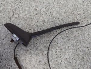 KIA CEED I HB 07-11 ANTENA DACHOWA BAT 7/7 MINIATURA