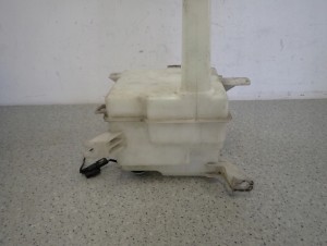 KIA CARENS III 06- ZBIORNICZEK PŁYNU DO SPRYSKIWACZY 4/8 MINIATURA