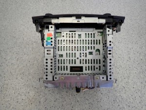 MAZDA 3 MAZDA3 BK 03-05 RADIO CD 6/6 MINIATURA