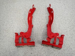 KIA RIO III 11-14 ZAWIAS MASKI LEWY LUB PRAWY BEG 3/4 MINIATURA