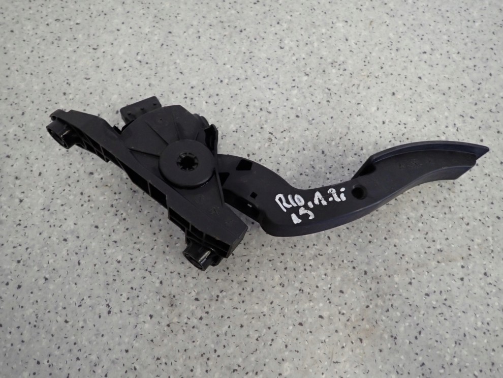 KIA RIO III 1.2i 11-14 POTENCJOMETR PEDAŁ GAZU 1/3