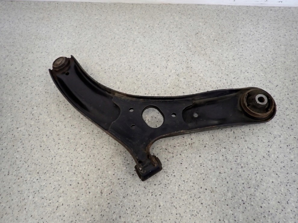 KIA RIO IIi 11-14 WAHACZ PRZEDNI LEWY 6/6