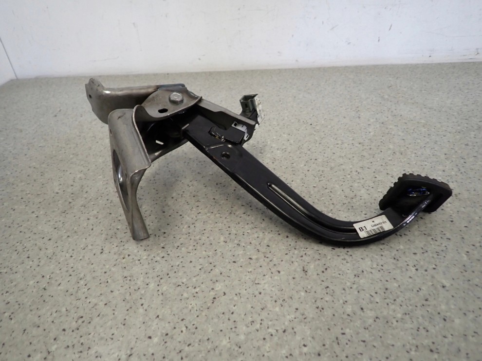 KIA RIO III 11-14 PEDAŁ HAMULCA 2/5