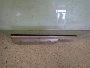 TOYOTA AURIS 06-12 SZYBA TYLNA PRAWA 2/2 MINIATURA