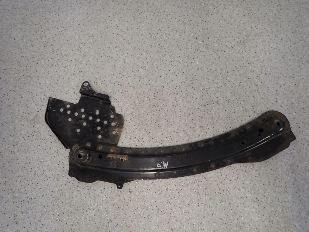 MAZDA 3 BK HB 03-08 BELKA POPRZECZNA NADWOZIA 2/8