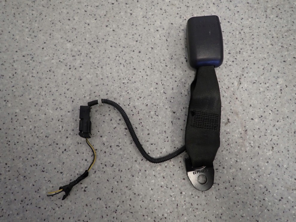 HYUNDAI IX20 09- ZAPINKA PASA BEZPIECZEŃSTWA TYLNA ŚRODKOWA 1/5