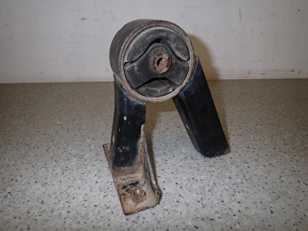 SUZUKI SPLASH 1.2i 08-14 PODUSZKA SILNIKA TYLNA 2/2