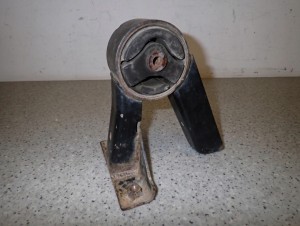 SUZUKI SPLASH 1.2i 08-14 PODUSZKA SILNIKA TYLNA 2/2 MINIATURA