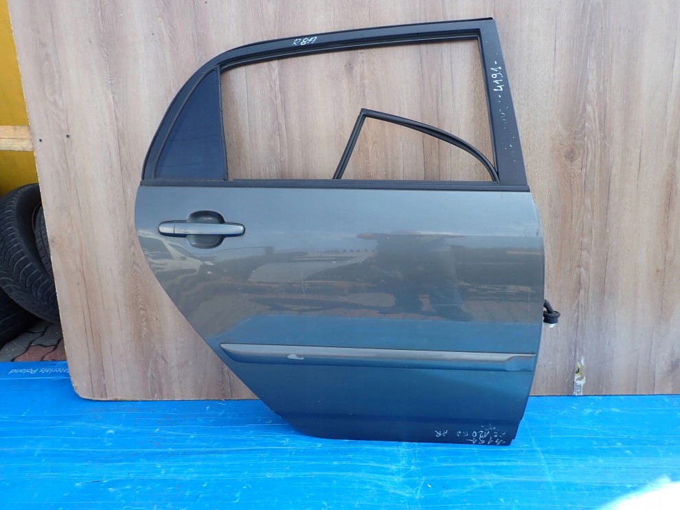 TOYOTA COROLLA E12 HB JP 02- DRZWI TYLNE PRAWE 1/9