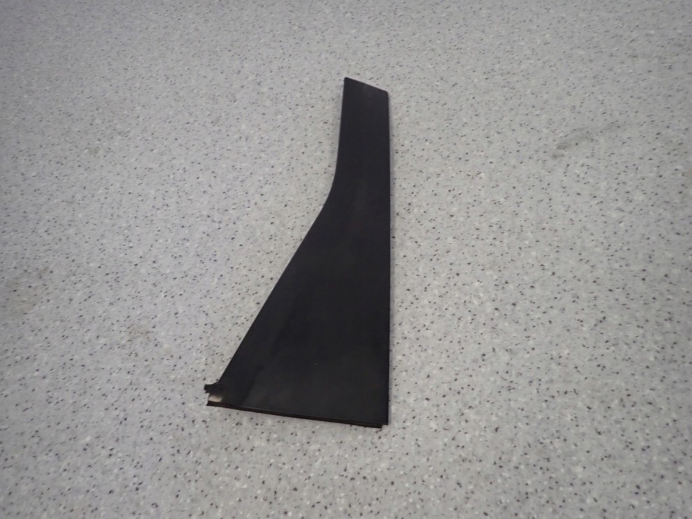 HONDA JAZZ 02-07 LISTWA RAMKI DRZWI PION TYLNA LEWY 3/8