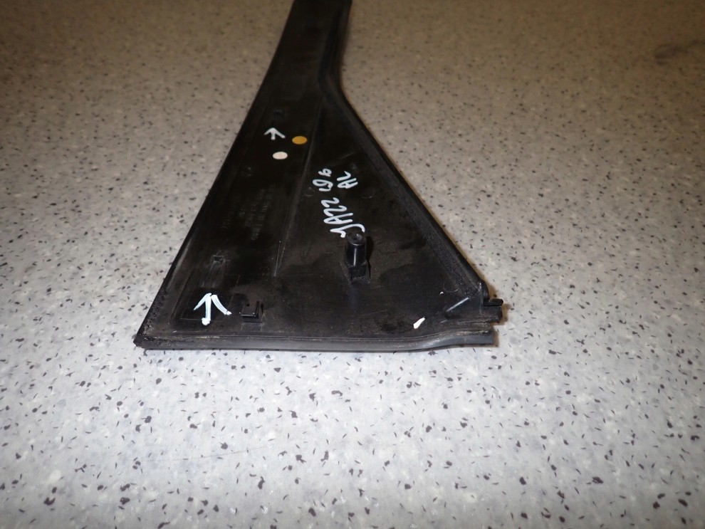 HONDA JAZZ 02-07 LISTWA RAMKI DRZWI PION TYLNA LEWY 7/8