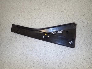 HONDA JAZZ 02-07 LISTWA RAMKI DRZWI PION TYLNA LEWY 8/8 MINIATURA