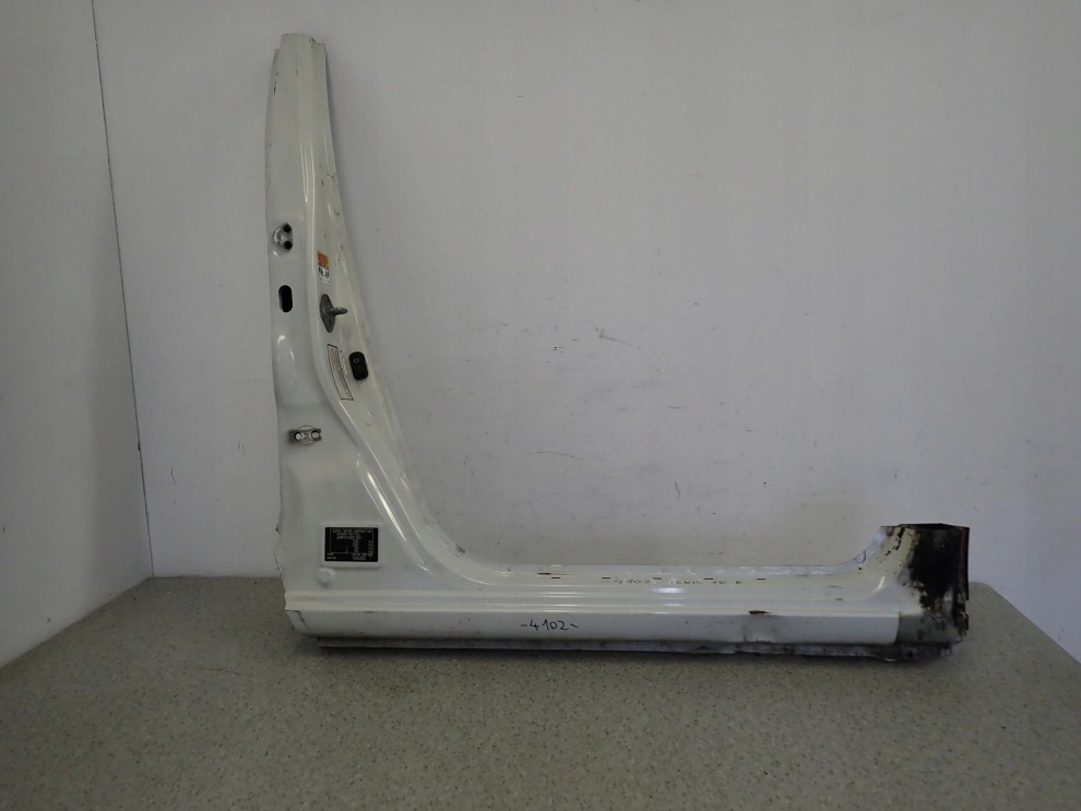 SUZUKI IGNIS III 16- PRÓG PRAWY ZVR 1/12