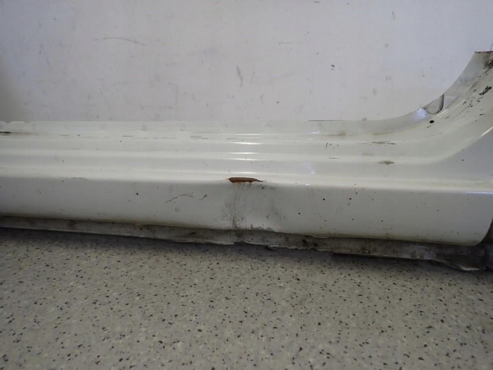 SUZUKI IGNIS III 16- PRÓG PRAWY ZVR 2/12